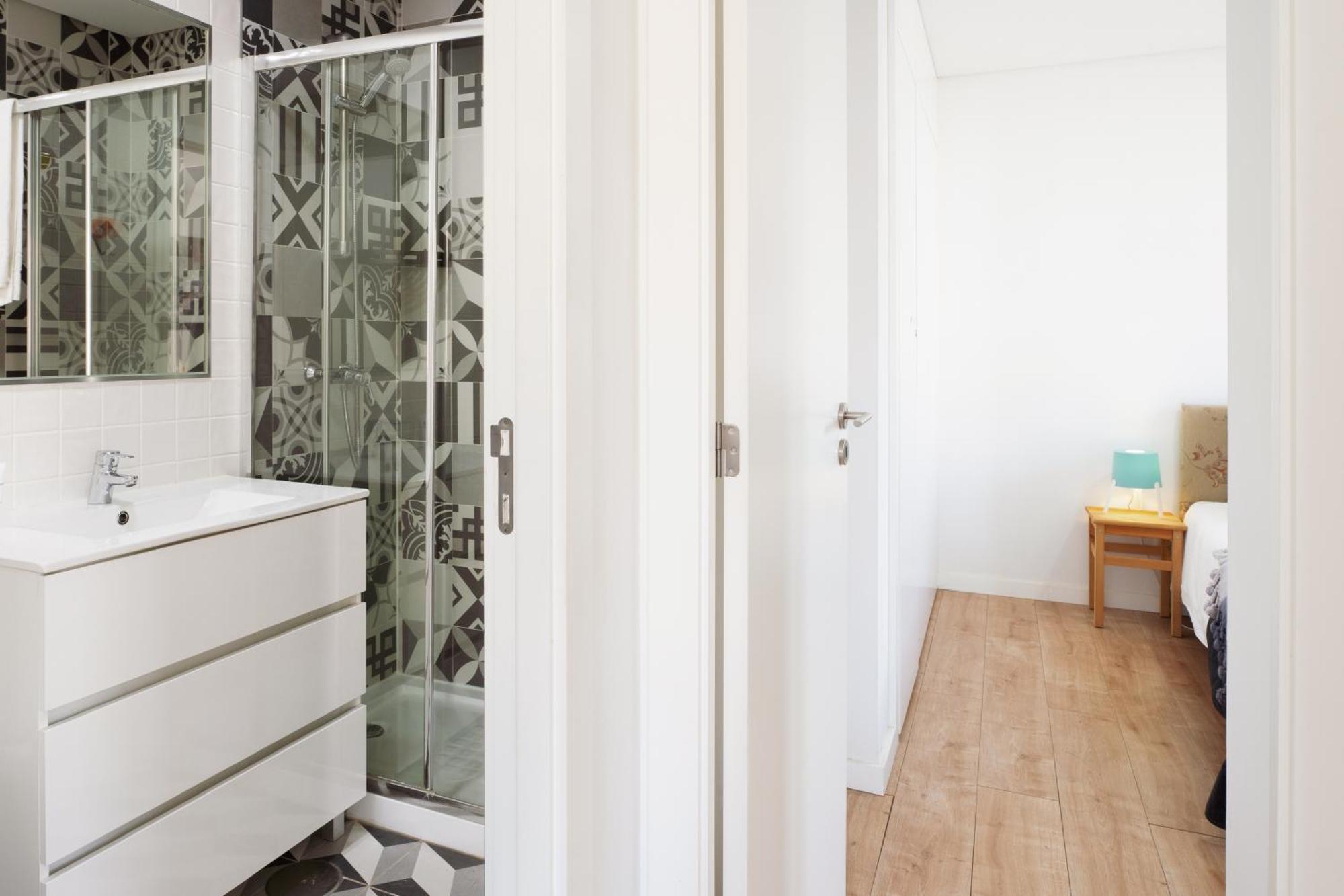 Host Wise - Flat W Free Private Parking - Bright & Cozy Διαμέρισμα Πόρτο Εξωτερικό φωτογραφία